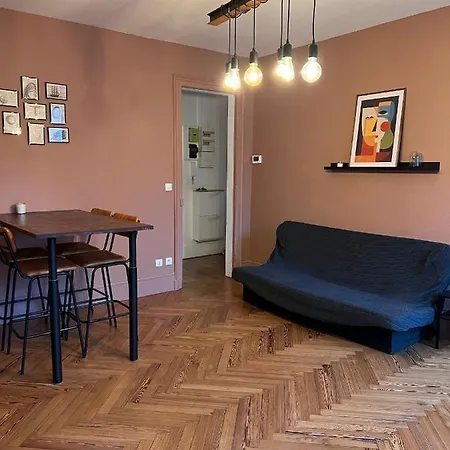 Apartment Et Atypique T3 Proche Centre *